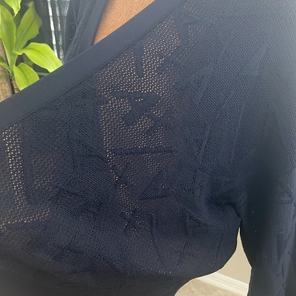 NWT Armani Exchange bell sleeve cardigan women’s medium luxurious loungewear - Picture 4 of 9